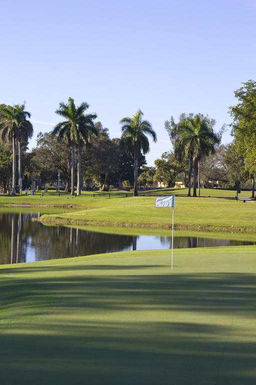 Miami Lakes Hotel Εξωτερικό φωτογραφία