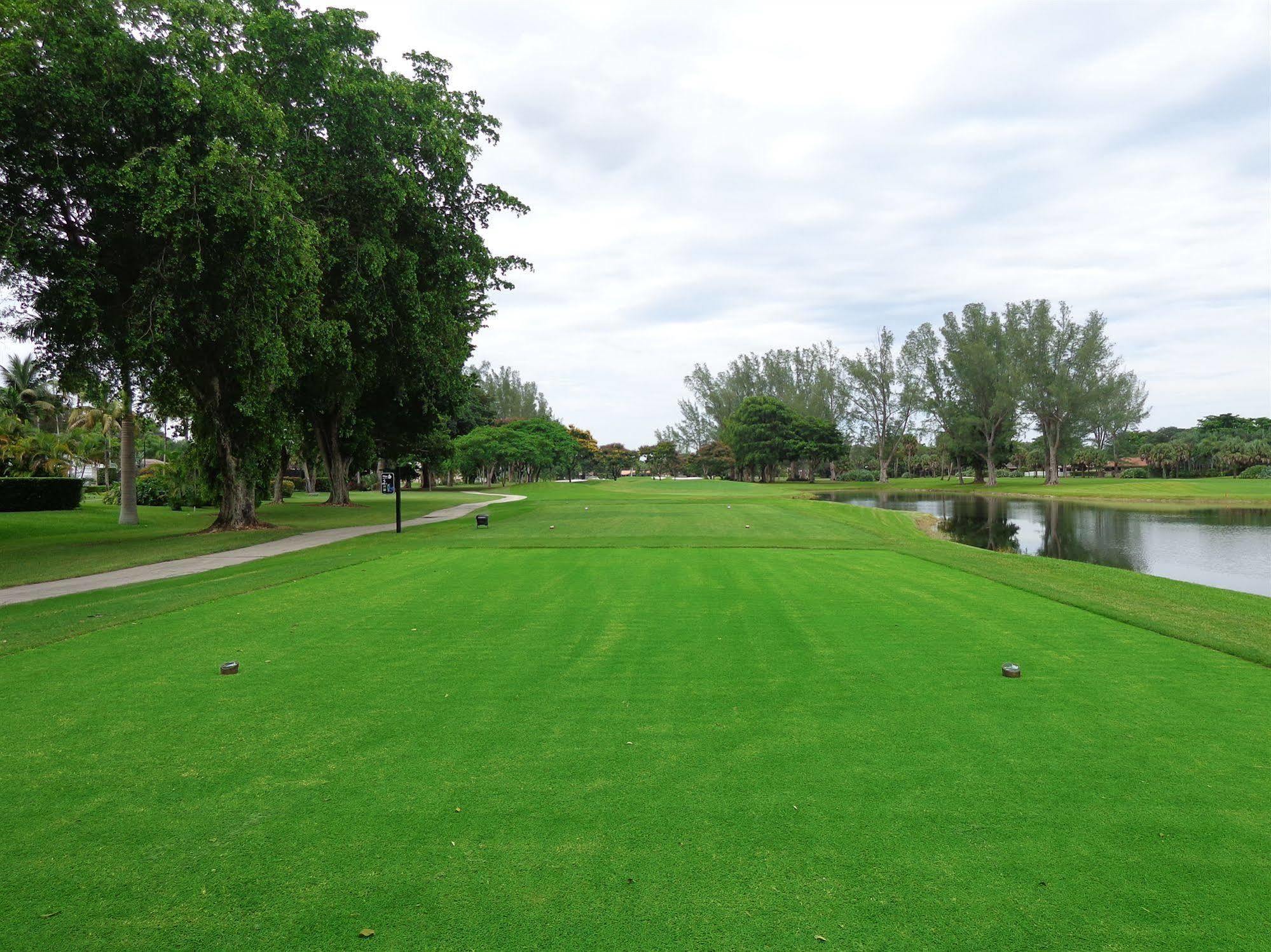 Miami Lakes Hotel Εξωτερικό φωτογραφία